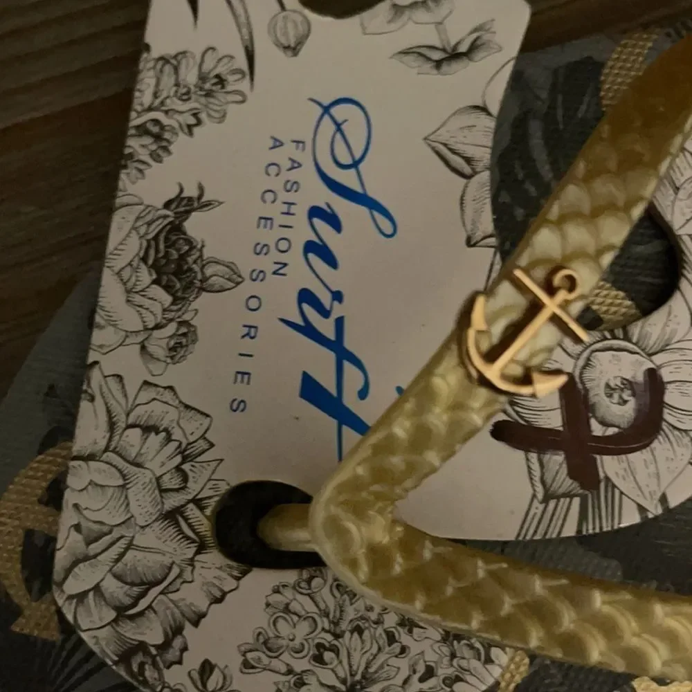 New Seven Flip Flops‼️ - Picture 4 of 4